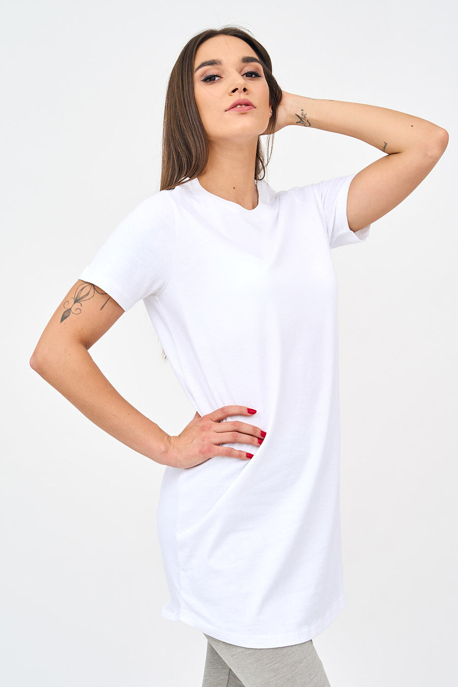Short-Sleeved Curved Hem Womens T Shirt in White