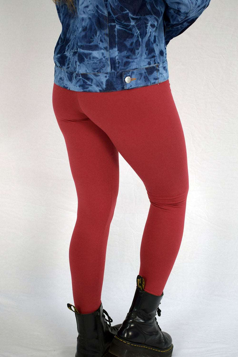 Womens Leggings High Waisted for Gym in Red!