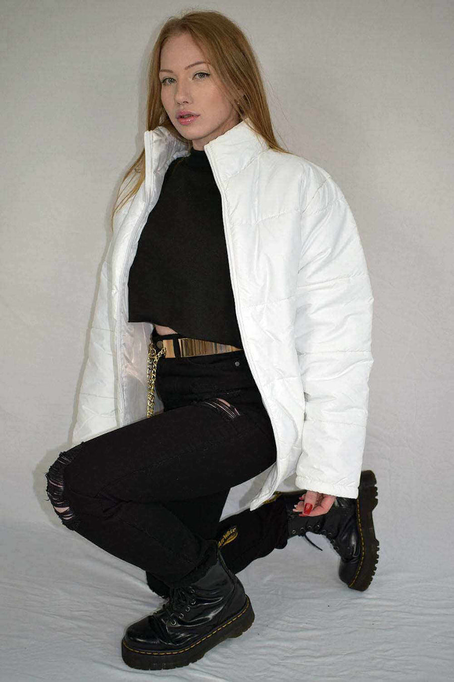 Sitting Pose for Long Sleeves Oversized White Puffer Jacket for Women